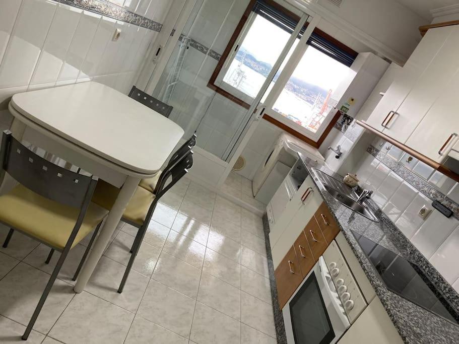 “Ledicia”, Piso En Alquiler Apartment Vigo Bagian luar foto